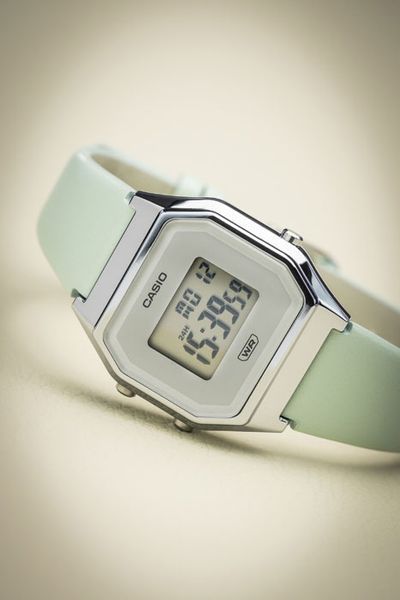 Годинник Casio VINTAGE MINI LA680WEL-3EF LA680WEL-3EF фото