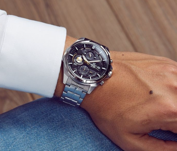 Годинник Casio EDIFICE Classic EFR-556D-1AVUEF EFR-556D-1AVUEF фото