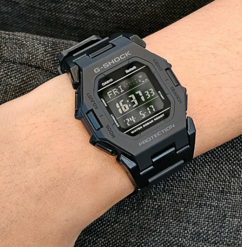 Годинник Casio G-SHOCK Classic GD-B500-1ER GD-B500-1ER фото