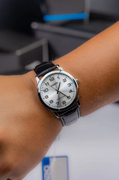 Годинник Casio TIMELESS COLLECTION MTP-V001L-7BUDF MTP-V001L-7B (А) фото