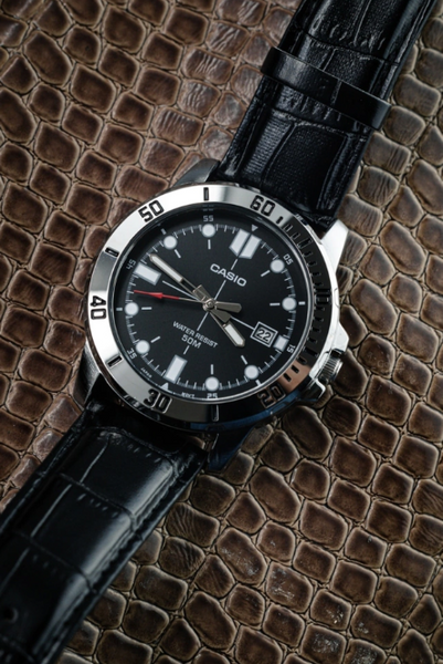 Годинник Casio TIMELESS COLLECTION MTP-VD01L-1EVUDF MTP-VD01L-1E (A) фото