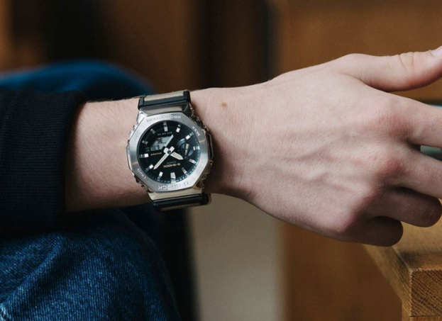 Годинник Casio G-SHOCK Classic GM-2100C-5AER GM-2100C-5AER фото