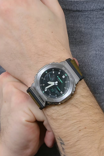 Годинник Casio G-SHOCK Classic GM-2100CB-3AER GM-2100CB-3AER фото