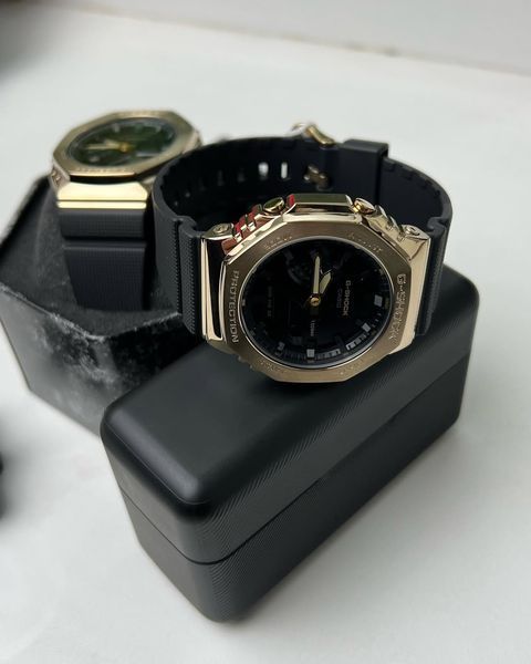 Годинник Casio G-SHOCK Classic GM-2100G-1A9ER GM-2100G-1A9ER фото