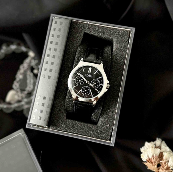 Годинник Casio TIMELESS COLLECTION LTP-V300L-1AUDF LTP-V300L-1A (A) фото