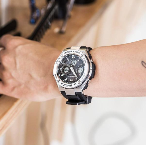Годинник Casio G-SHOCK G-STEEL GST-W110-1AER GST-W110-1AER фото