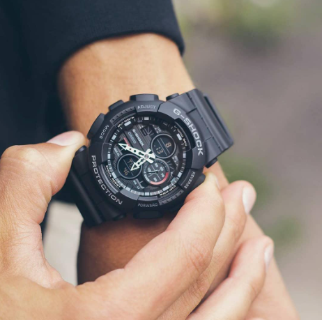 Годинник Casio G-SHOCK Classic GA-140-1A1ER GA-140-1A1ER фото