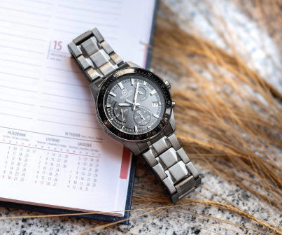 Годинник Casio EDIFICE Classic EFV-540DC-1CVUEF EFV-540DC-1CVUEF фото