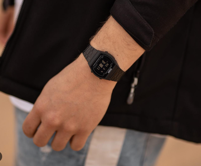 Годинник Casio VINTAGE EDGY B640WB-1BEF B640WB-1BEF фото