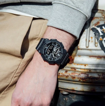 Годинник Casio G-SHOCK Classic GA-010-1A1ER GA-010-1A1ER фото