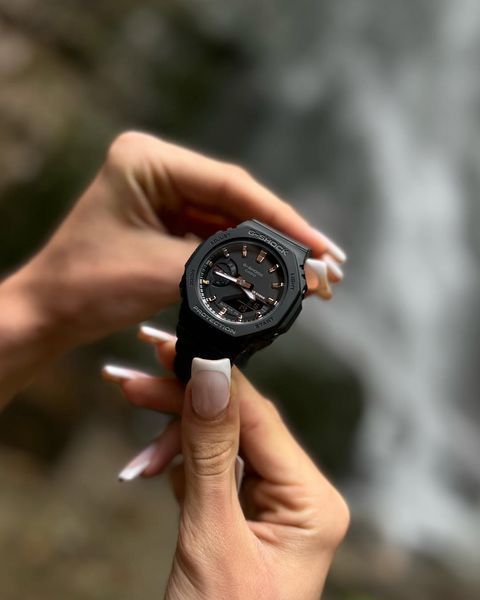 Годинник Casio G-SHOCK Classic GMA-S2100-1AER GMA-S2100-1AER фото