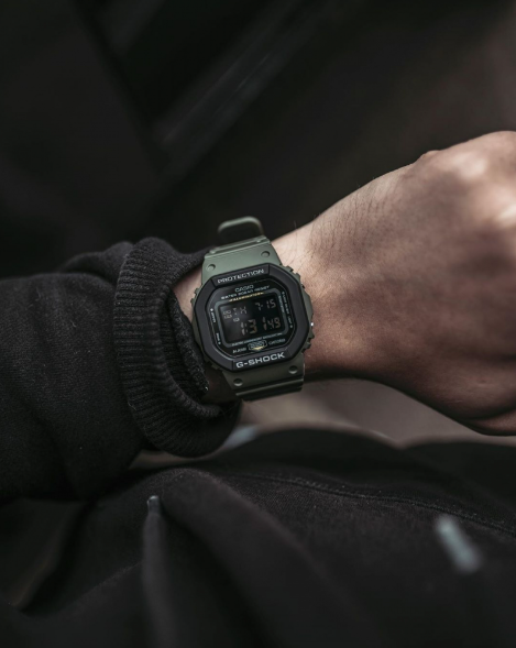 Годинник Casio G-SHOCK The Origin DW-5610SU-3 DW-5610SU-3 фото