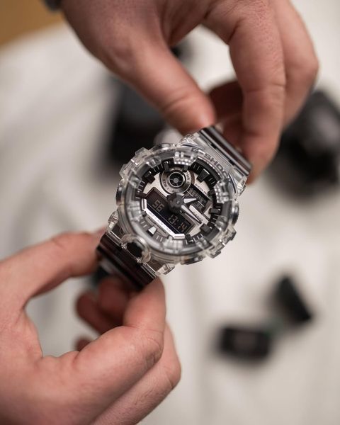Годинник Casio G-SHOCK Classic GA-700SK-1AER GA-700SK-1AER фото