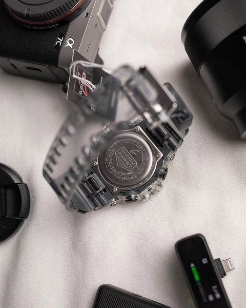 Годинник Casio G-SHOCK Classic GA-700SK-1AER GA-700SK-1AER фото