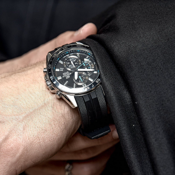 Годинник Casio EDIFICE Classic EFV-550P-1AVUEF EFV-550P-1A (A) фото