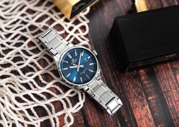 Годинник Casio EDIFICE Classic EFV-150D-2AVUEF EFV-150D-2AVUEF фото