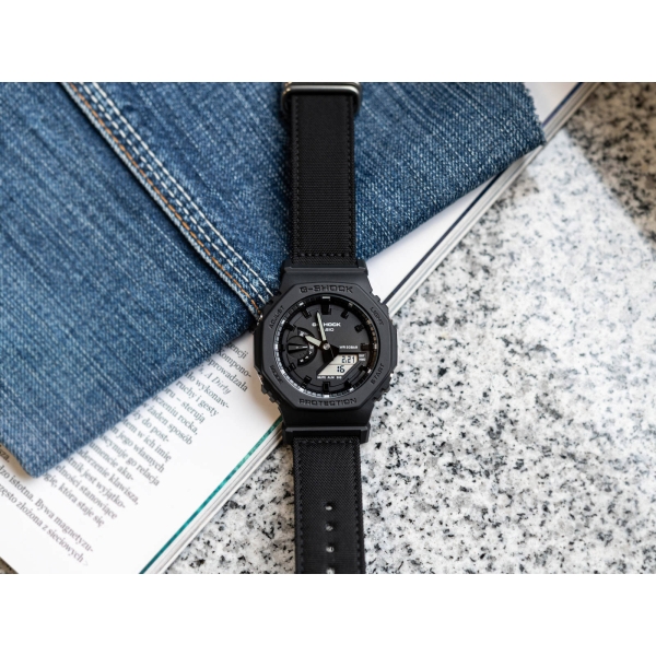 Часы Casio G-SHOCK Classic GA-2100BCE-1AER