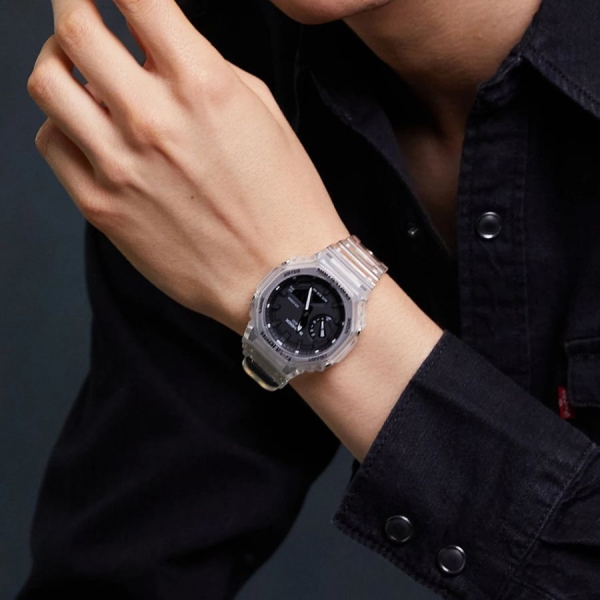 Часы Casio G-SHOCK Classic GA-2100SKE-7AER