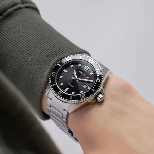 Часы Casio TIMELESS COLLECTION MDV-107D-1A1VEF