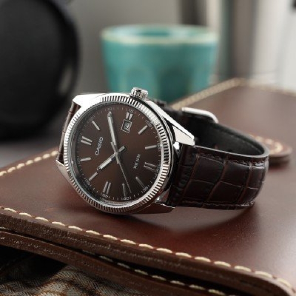 Часы Casio TIMELESS COLLECTION MTP-1302PL-5AVEF
